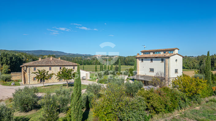 Image No.8-5 Bed Country House for sale