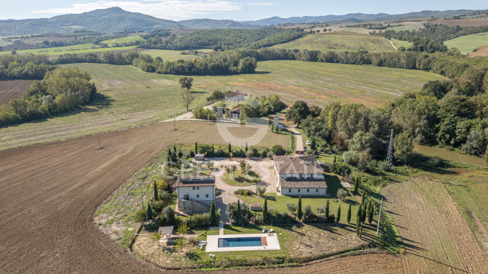 Image No.10-5 Bed Country House for sale