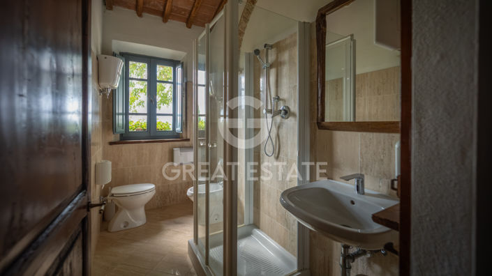 Image No.34-Maison de campagne de 13 chambres à vendre à Asciano