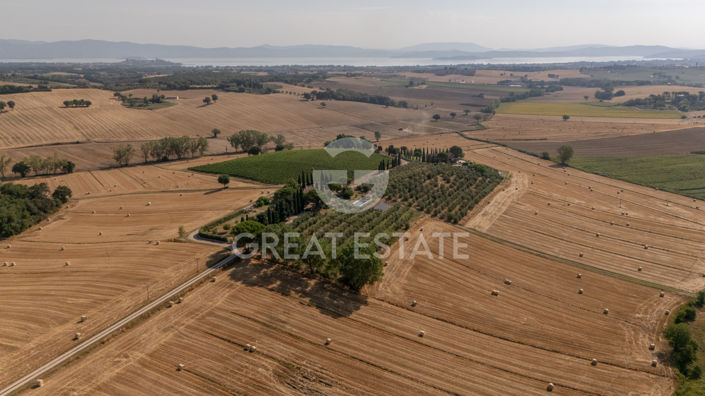 Image No.9-9 Bed Country House for sale