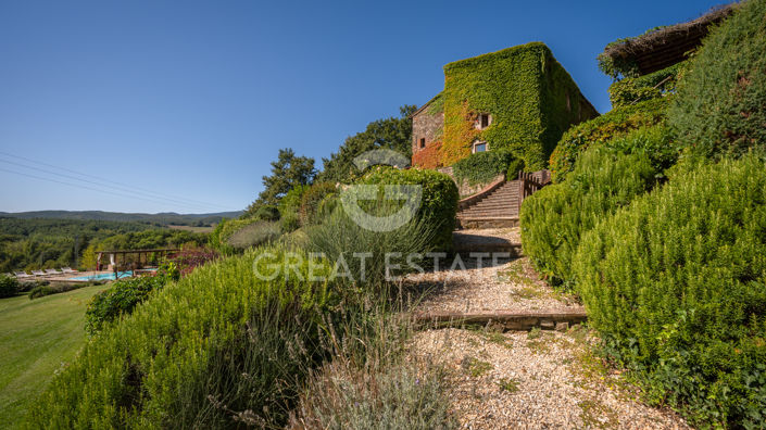 Image No.22-6 Bed Country House for sale