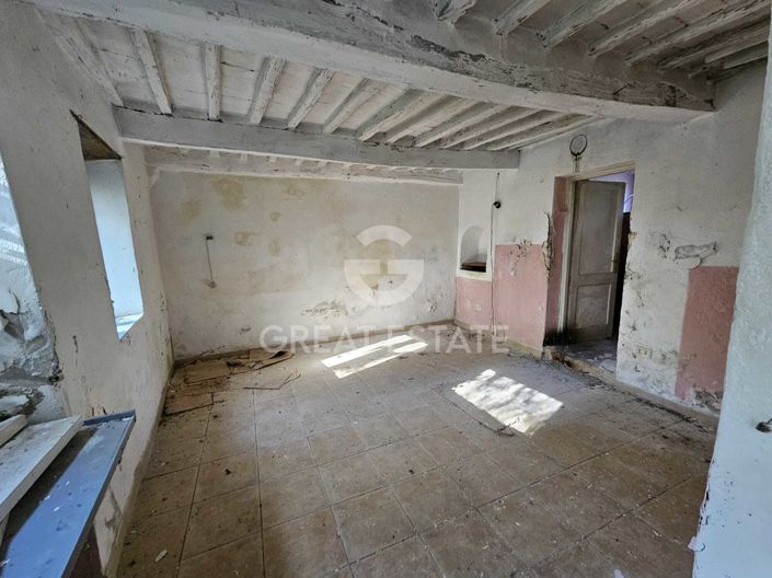 Image No.6-2 Bed Country House for sale