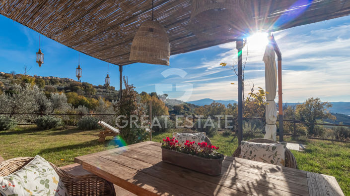 Image No.14-3 Bed Country House for sale