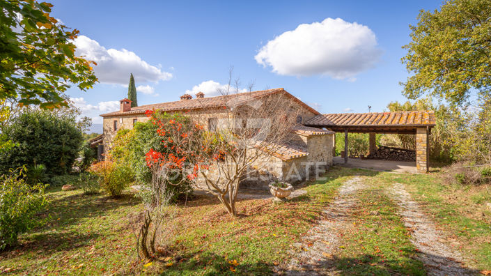 Image No.15-3 Bed Country House for sale