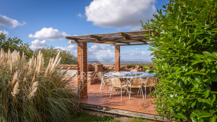 Image No.23-3 Bed Country House for sale