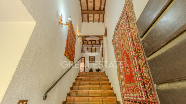 Image No.41-3 Bed Country House for sale