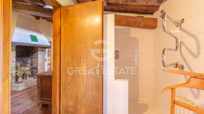 Image No.54-3 Bed Country House for sale