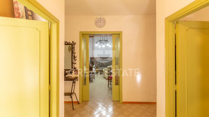 Image No.12-3 Bed Villa for sale