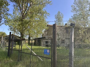 vendesi-rustico-casale-in-umbria-perugia-mass