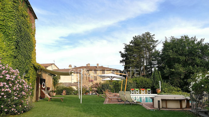 Image No.19-12 Bed Country House for sale