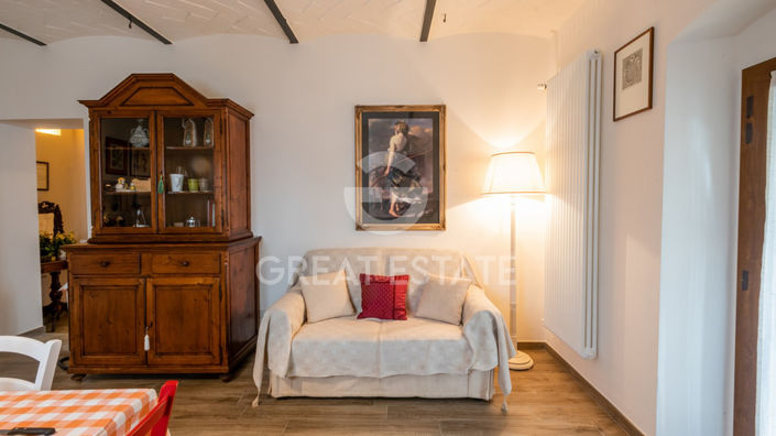 Image No.33-12 Bed Country House for sale