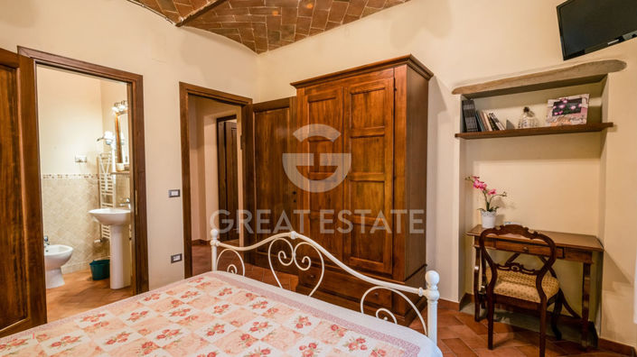 Image No.39-12 Bed Country House for sale