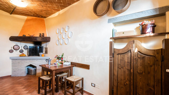 Image No.45-12 Bed Country House for sale