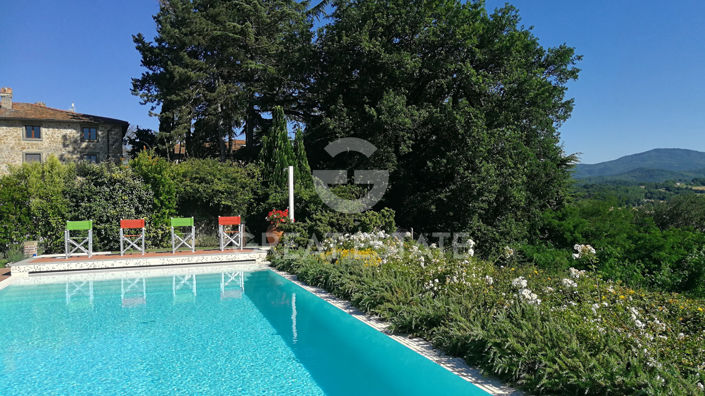 Image No.56-12 Bed Country House for sale