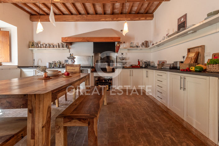 Image No.33-5 Bed Country House for sale