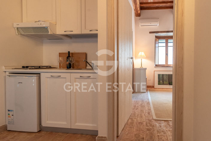 Image No.36-5 Bed Country House for sale