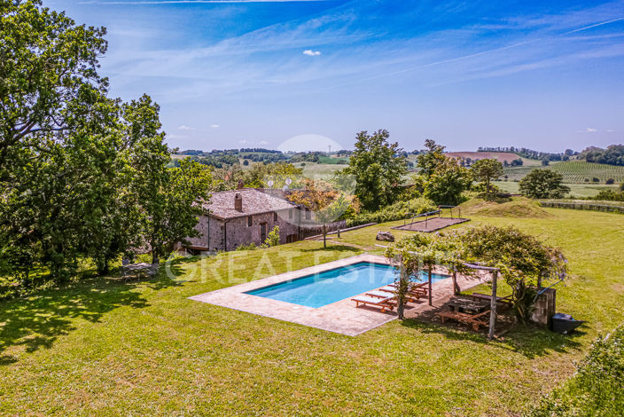 Image No.5-5 Bed Country House for sale