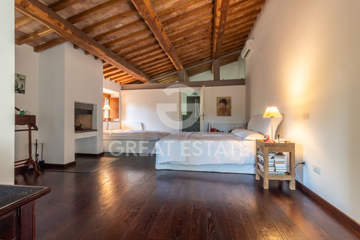 Image No.56-5 Bed Country House for sale