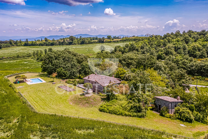 Image No.8-5 Bed Country House for sale