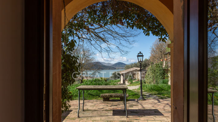 Image No.18-12 Bed Country House for sale