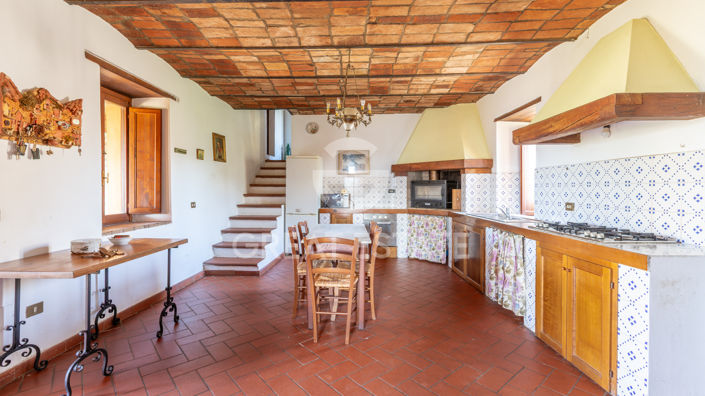 Image No.31-12 Bed Country House for sale