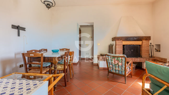 Image No.50-12 Bed Country House for sale