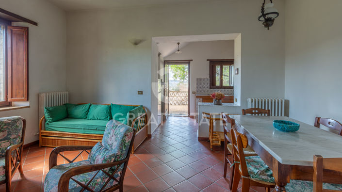 Image No.51-12 Bed Country House for sale