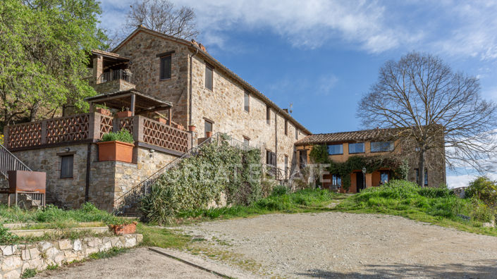 Image No.9-12 Bed Country House for sale