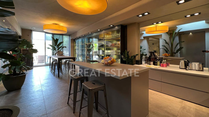 Image No.18-3 Bed Country House for sale