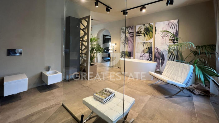 Image No.24-3 Bed Country House for sale