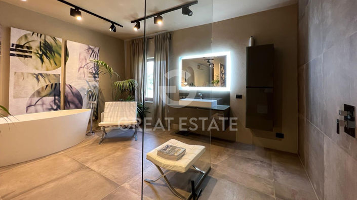 Image No.29-3 Bed Country House for sale