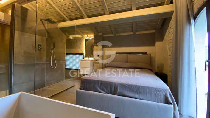 Image No.42-3 Bed Country House for sale