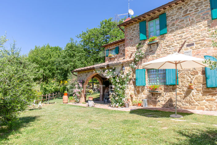 Image No.12-6 Bed Country House for sale