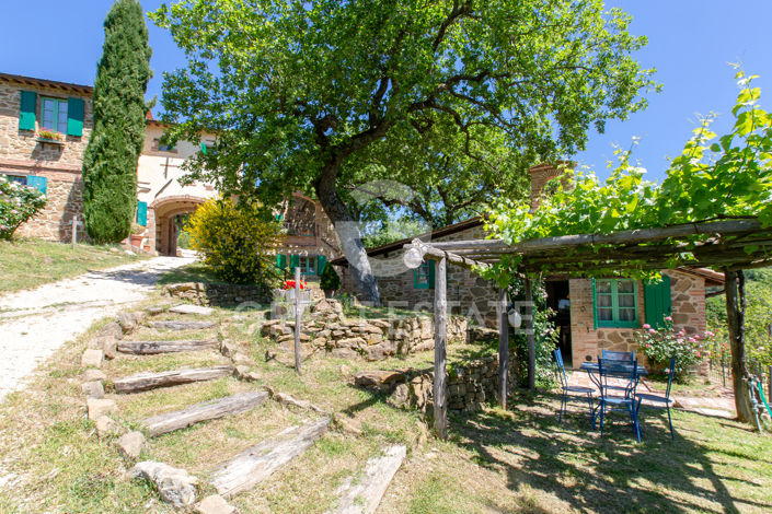 Image No.23-6 Bed Country House for sale