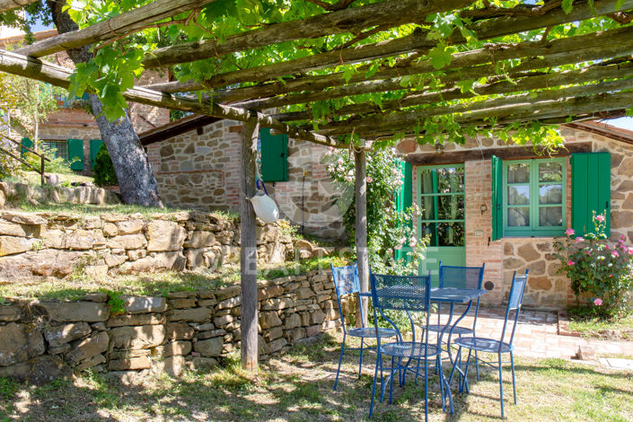 Image No.25-6 Bed Country House for sale