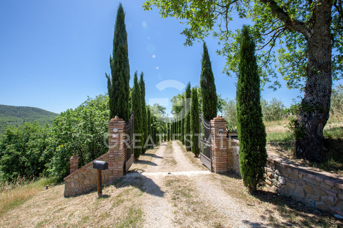 Image No.36-6 Bed Country House for sale