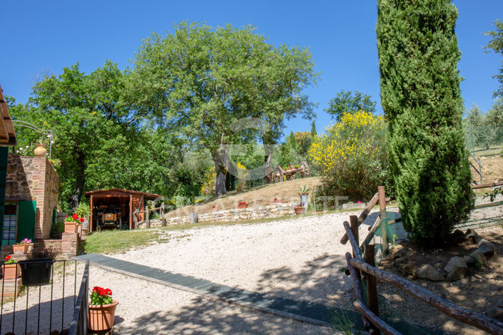 Image No.37-6 Bed Country House for sale