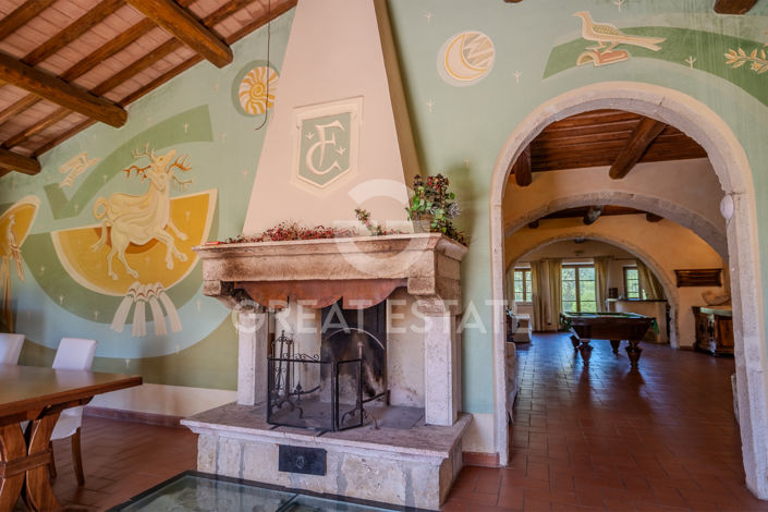 Image No.28-6 Bed Country House for sale