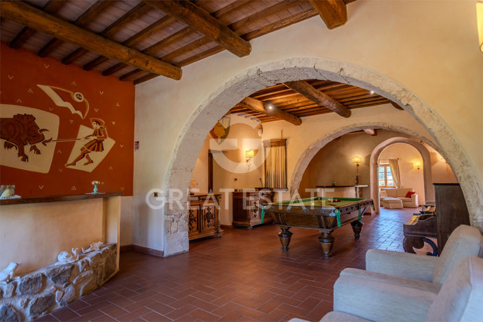 Image No.33-6 Bed Country House for sale