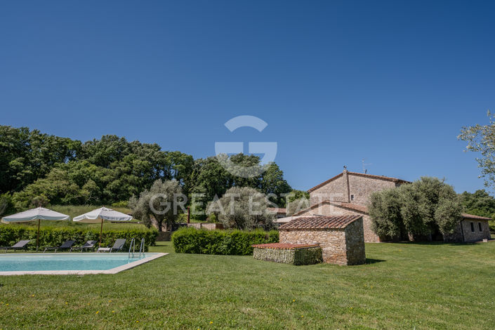 Image No.4-6 Bed Country House for sale