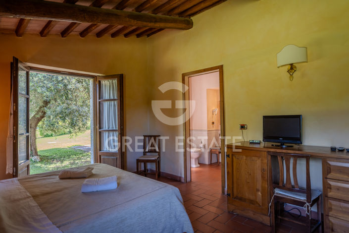 Image No.46-6 Bed Country House for sale