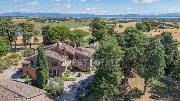 Image No.14-24 Bed Country House for sale