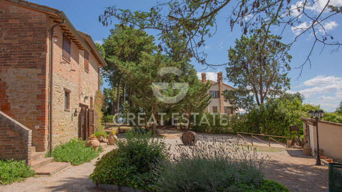 Image No.24-24 Bed Country House for sale