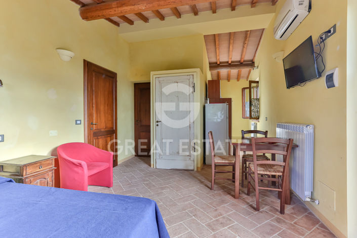 Image No.48-24 Bed Country House for sale