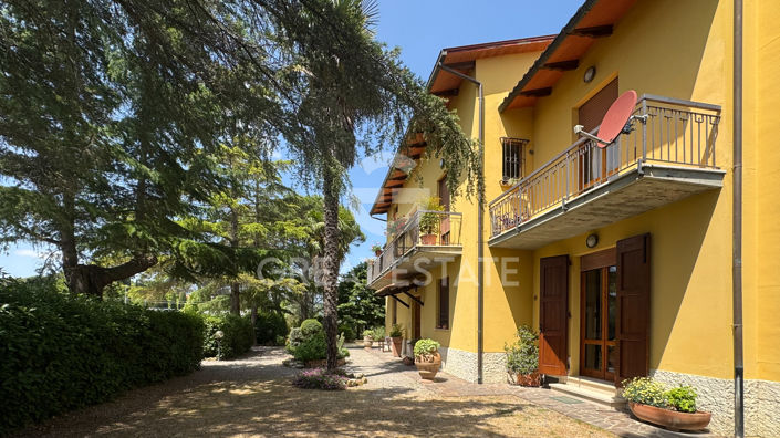 Image No.13-6 Bed Villa for sale