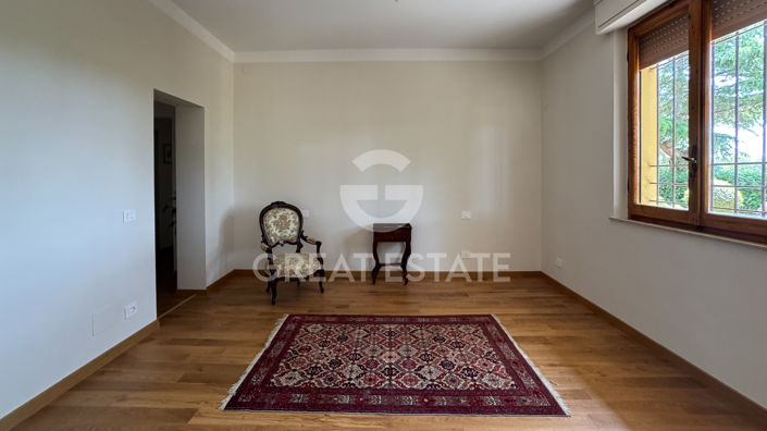 Image No.26-6 Bed Villa for sale