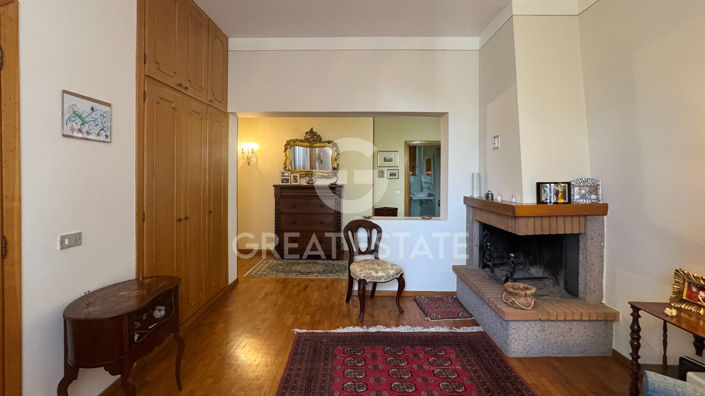 Image No.28-6 Bed Villa for sale