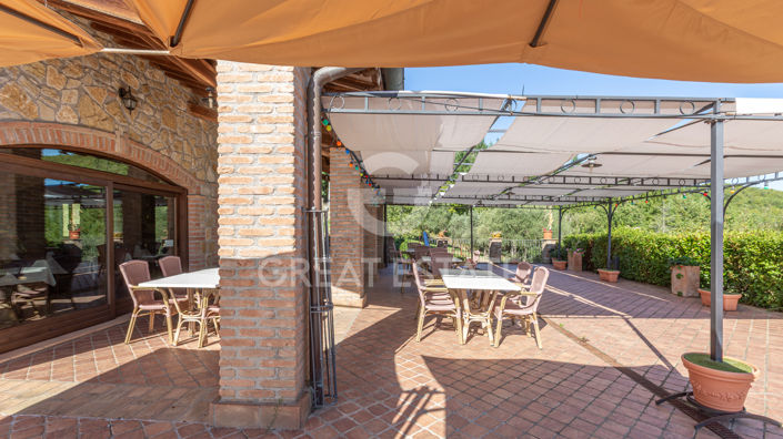 Image No.12-13 Bed Country House for sale