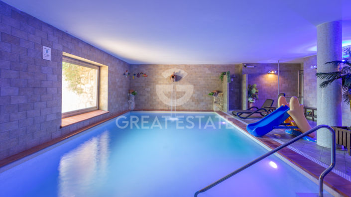 Image No.41-13 Bed Country House for sale