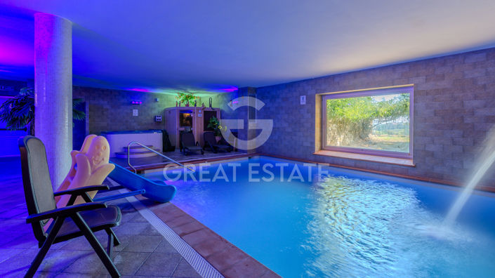 Image No.42-13 Bed Country House for sale